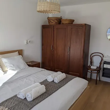 Apartament Klancarjeva Domacija - Spacious Countryside On An Eco Farm