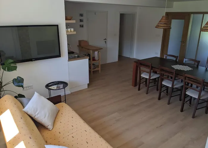 Klancarjeva Domacija - Spacious Countryside On An Eco Farm 아파트 *